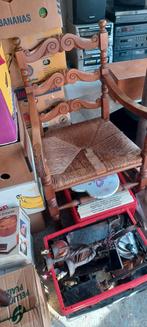 ANTIEKE MASSIEF EIKENHOUTEN STOEL, Diversen