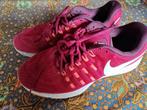 Nike sportschoen rood 41 loopschoen, Vêtements | Femmes, Chaussures, Rouge, Enlèvement ou Envoi, Nike, Porté