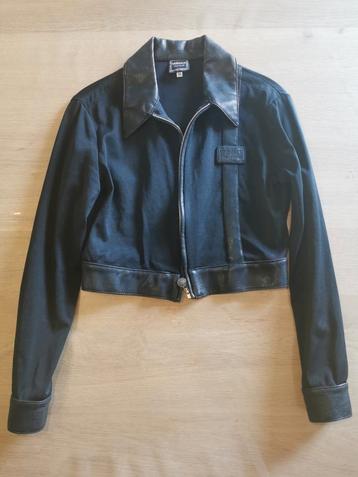 Vintage jasje versace  beschikbaar voor biedingen