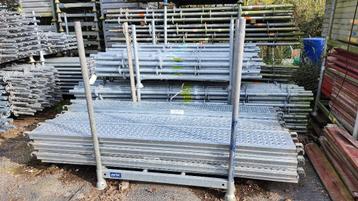 ASYAPI allround steigervloeren van 2,57 en 1,09 M, Ophalen, Nieuw