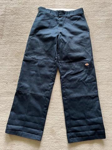 Skatebroek Dickies maat W28/L30 beschikbaar voor biedingen