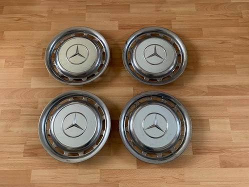 RVS mercedes wieldoppen 1975 tot 1985 wit, Auto diversen, Wieldoppen, Gebruikt, Ophalen of Verzenden