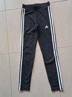 Sportbroek Adidas meisje 11-12j M152, Kinderen en Baby's, Kinderkleding | Maat 152, Adidas, Meisje, Sport- of Zwemkleding, Ophalen of Verzenden