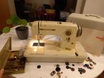 Bernina 717 Oerdegelijk ! werkzaam, volledig en onderhouden, Enlèvement, Utilisé, Bernina