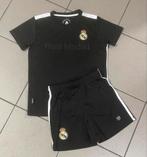 Real Madrid voetbaltenue maat 140, Sport en Fitness, Voetbal, Ophalen of Verzenden