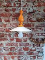 Vintage oranje lampen, Ophalen