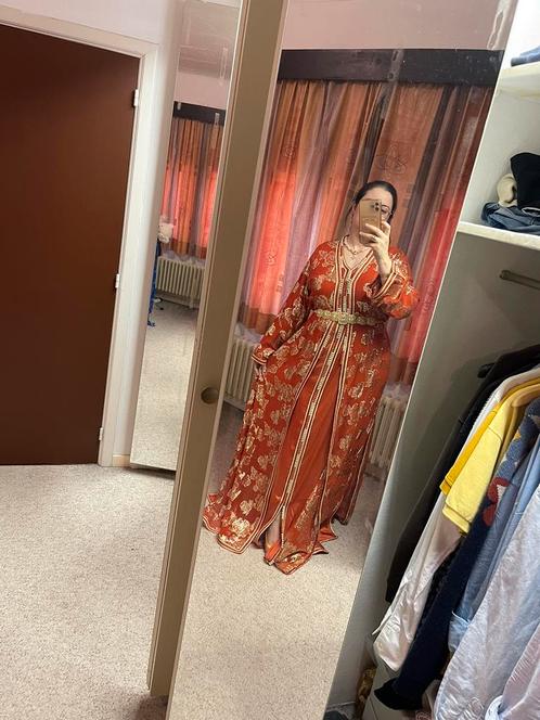 Moderne Marokkaanse Tekchita in Donkeroranje Tlija-stof, Kleding | Dames, Jurken, Nieuw, Maat 38/40 (M), Oranje, Onder de knie