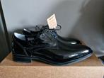 Nieuwe veterschoenen van Bull Boxer maat 41, Kleding | Heren, Schoenen, Zwart, Nieuw, Ophalen of Verzenden, Bullboxer