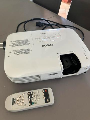 Video projecteur epson EB-S9 comme neuf, Enlèvement, Comme neuf