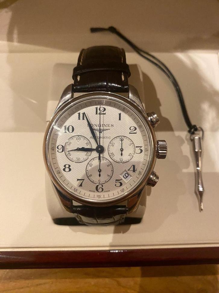 LONGINES Master Collection chronograaf, L2.629.4.78.3, 44 mm, Handtassen en Accessoires, Horloges | Heren, Gebruikt, Polshorloge