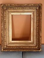 19e eeuws Barbizon frame in massief hout verguld met bladgou, Huis en Inrichting, Woonaccessoires | Lijsten, Zo goed als nieuw