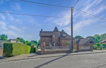 Maison à vendre à Carnières, 4 chambres beschikbaar voor biedingen