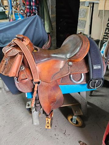 Selle western pullman 19 pouces  beschikbaar voor biedingen