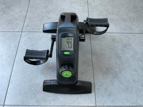 TUNTURI CARDIO FIT M35, Sport en Fitness, Fitnessapparatuur, Zo goed als nieuw, Armen, Ophalen