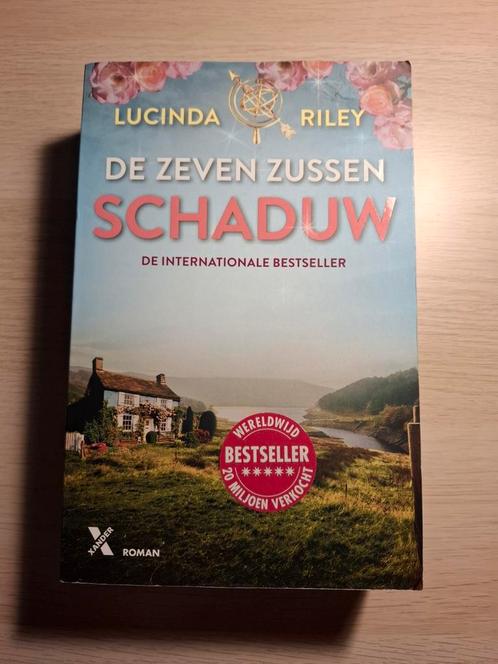 Lucinda Riley - Schaduw, Boeken, Literatuur, Zo goed als nieuw, Ophalen of Verzenden