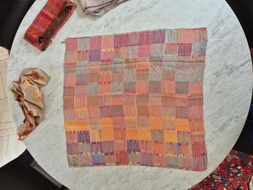 Sjaal Delvaux  beschikbaar voor biedingen