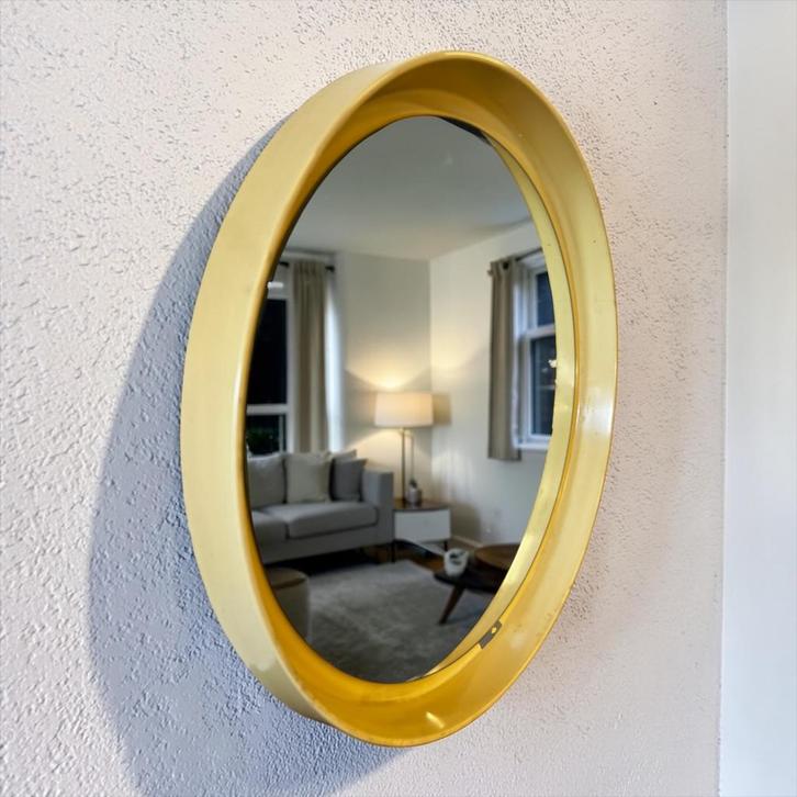 Vintage space age ronde spiegel seventies, Huis en Inrichting, Woonaccessoires | Spiegels, Zo goed als nieuw, Ophalen