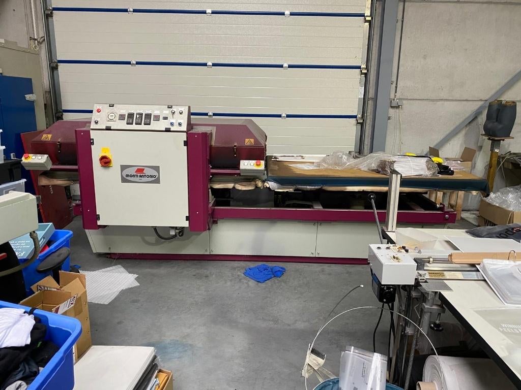 Monti Kalenderpers, Ophalen