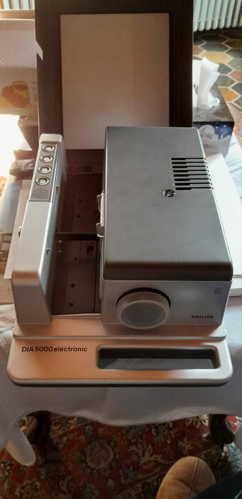 Diaprojector, TV, Hi-fi & Vidéo, Photo | Flash, Enlèvement