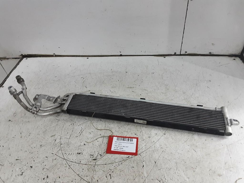 OLIEKOELER Volkswagen Golf VIII (CD1) (3Q0121253), Gebruikt, Volkswagen, Mevr. I. Hauben, Rue de l'Espoir 34 34
4030  GRIVEGNÉE, BE