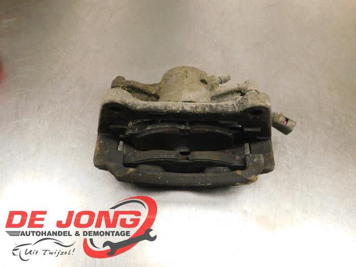 Remklauw (Tang) rechts-voor van een Skoda Superb, Gebruikt, -, -, Ophalen of Verzenden