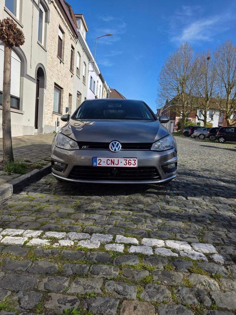 Golf 7 R-Line, Autos, Volkswagen, Particulier, Golf, Climatisation automatique, Sièges sport, Sièges chauffants, Diesel, 5 portes