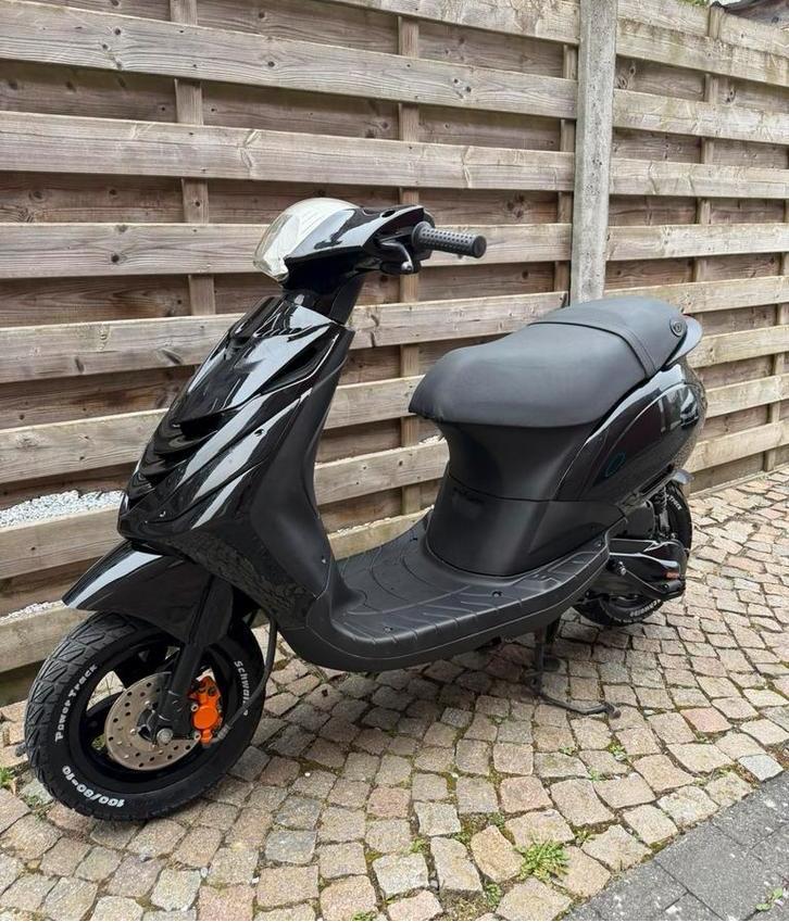 💥Piaggio Zip 2T 50cc (B-klasse) TIPTOP💥, Fietsen en Brommers, Scooters | Piaggio, Zo goed als nieuw, Zip, Klasse B (45 km/u)