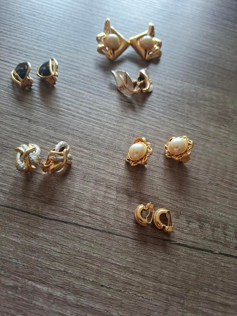 Vintage oorbellen, Overige materialen, Gebruikt, Ophalen of Verzenden, Knopjes of Stekers