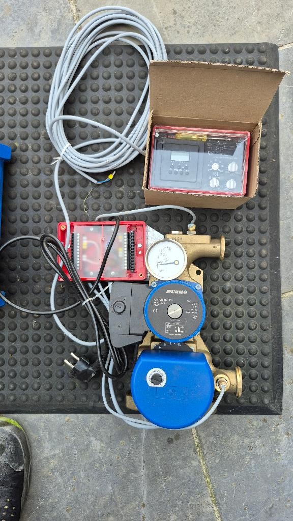 Pompgroep, aansluiting 1", Ophalen, Zo goed als nieuw, Overige typen