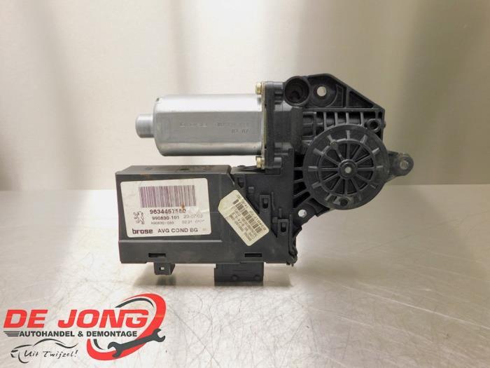 Moteur de vitre portière d'un Peugeot 307, -, 3 mois de garantie, Utilisé, -