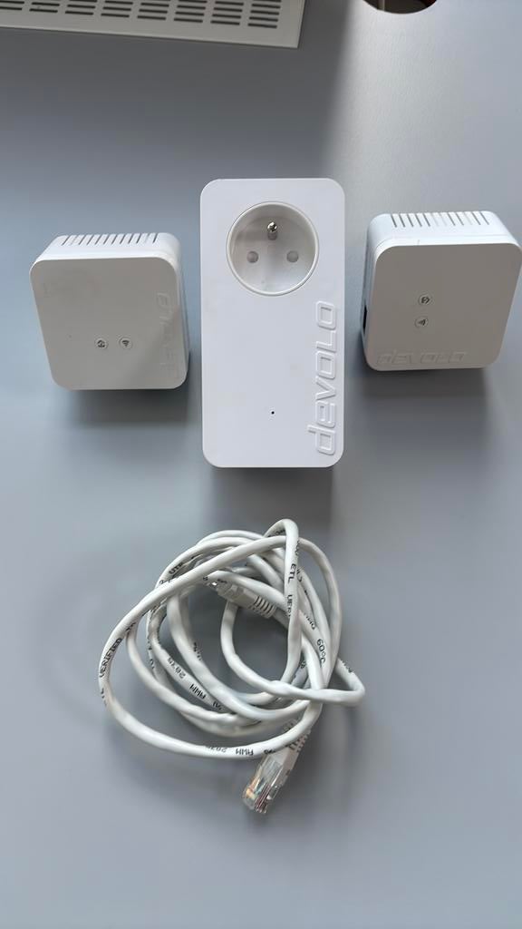 Devolo powerline wifi versterker 3 delig DLAN 550, Ophalen, Zo goed als nieuw