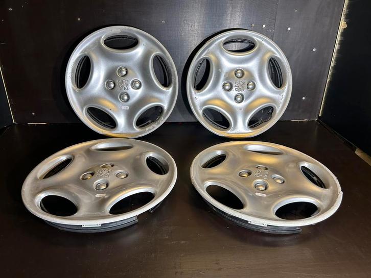 4 enjoliveurs d’origine Peugeot 206,207, partner 14", Autos : Divers, Enjoliveurs, Utilisé, Enlèvement ou Envoi