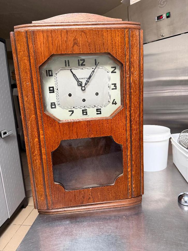 Wandklok Vedette, Antiek en Kunst, Antiek | Klokken, Ophalen