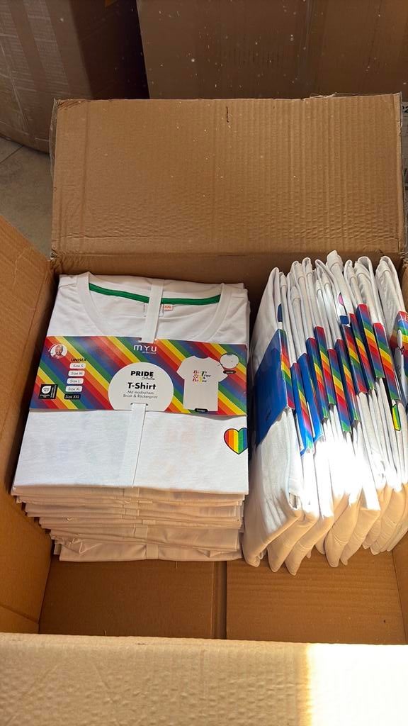 Lot revendeur tshirt pride, Envoi, Neuf, Autres tailles, Blanc