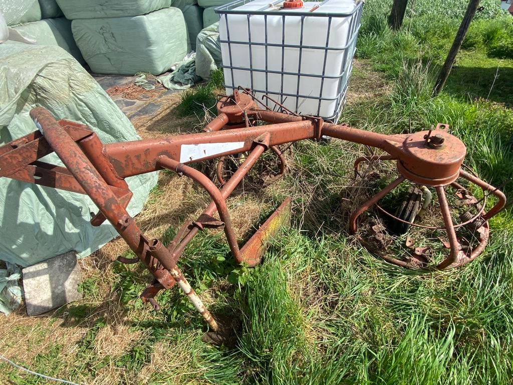 Pz strella voor onderdelen, vicon strooier, Enlèvement