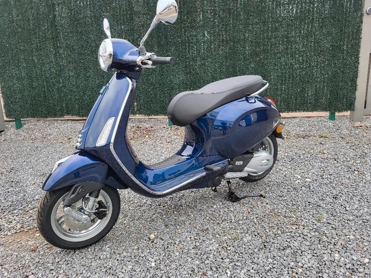 Vespa Primavera 125cc, Motoren, Motoren | Piaggio, Bedrijf, Scooter, 11 kW of minder, 1 cilinder, Minimaal motorrijbewijs A1, ABS