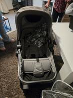 Poussette Kinderkraft + cosy siège auto + base voiture + hab, Enfants & Bébés, Buggys