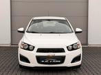 Chevrolet Aveo 2014 Benzine 1.2 Euro5 152.000KM, Auto's, Chevrolet, Euro 5, Aveo, Wit, Bedrijf