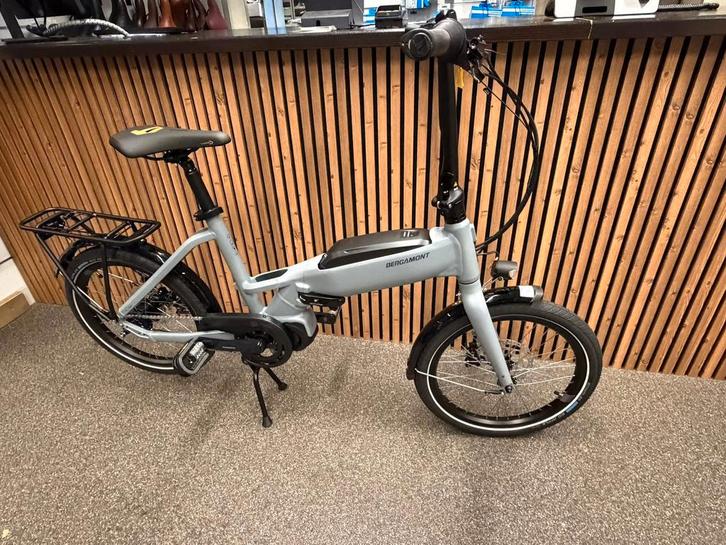 Nieuwe bergamont met midden motor €1749,-, Vélos & Vélomoteurs, Vélos | Vélos pliables, Neuf, Vitesses, Enlèvement