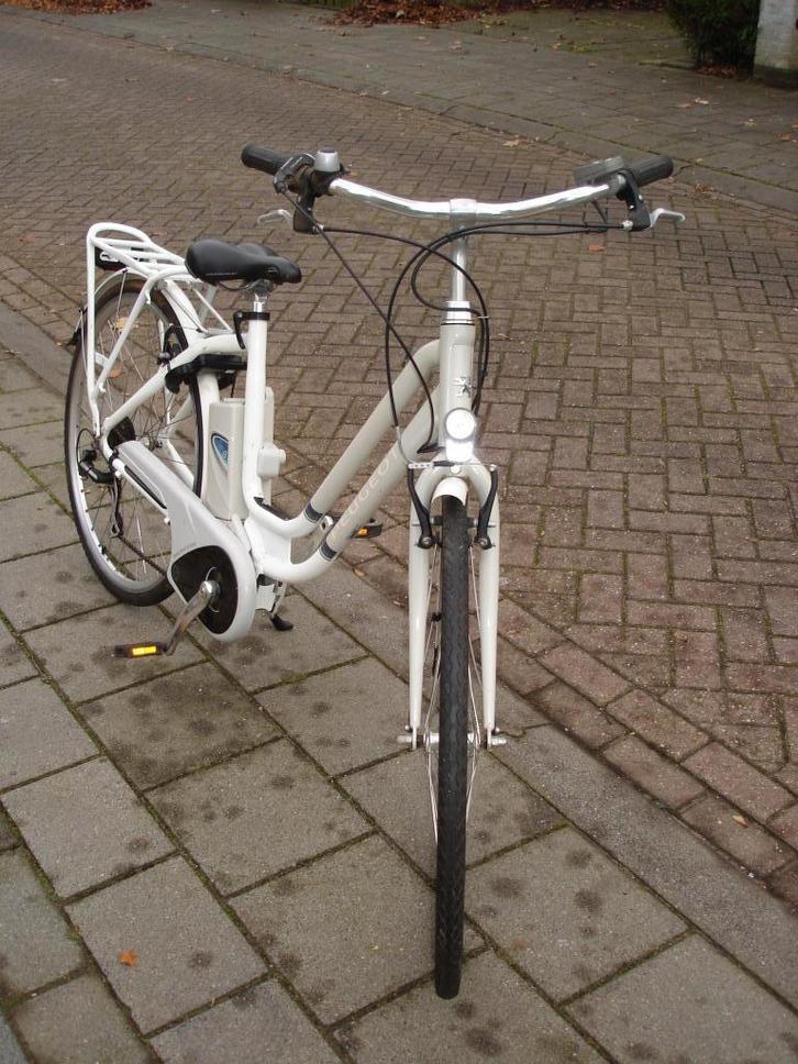Flyer model elektrische fiets middenmoter merk Peugeot, Fietsen en Brommers, Elektrische fietsen, Gebruikt, Overige merken, 47 tot 51 cm