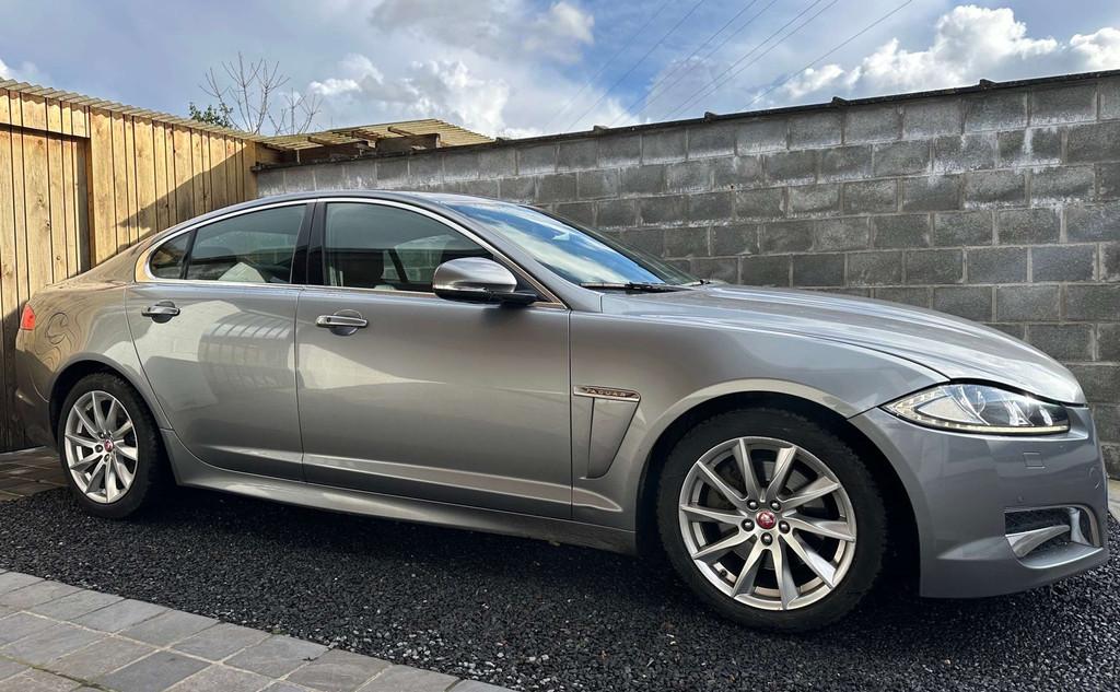 Jaguar XF 2.2 D Prestige Keyless Xenon Navi Leder Camera BT, Autos, Cuir, Argent ou Gris, Achat, 4 portes