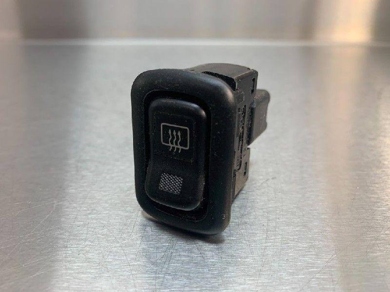 INTERRUPTEUR DEGIVRAGE LUNETTE ARRIÈRE Terios (J1), Utilisé, Daihatsu