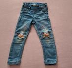 Leuke met print en glitter jeans elastische taille maat 92, Kinderen en Baby's, Kinderkleding | Maat 92, Meisje, Ophalen of Verzenden