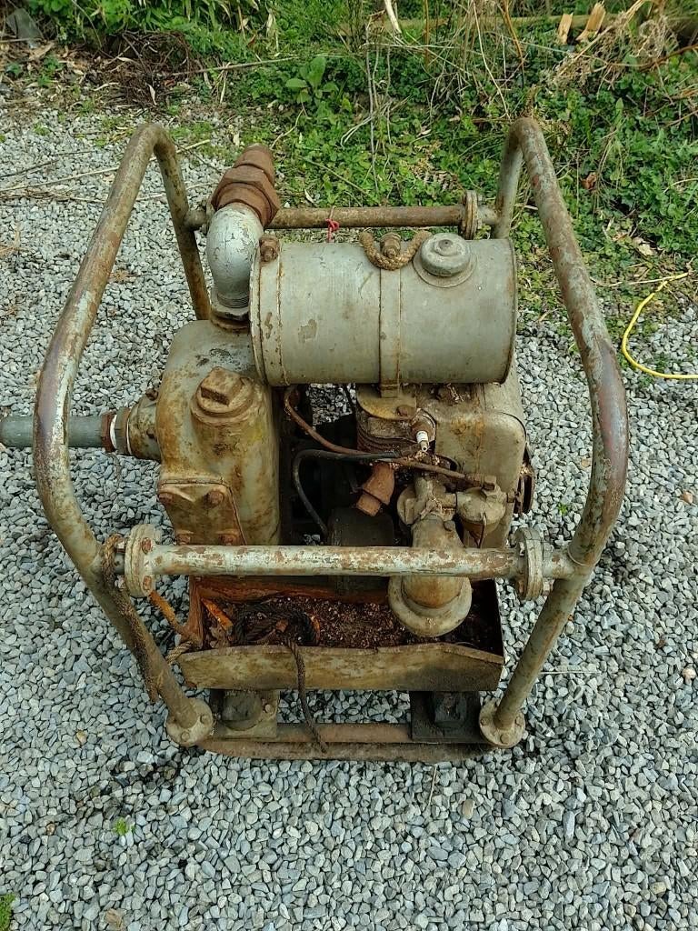 pompe à eau, Enlèvement, Utilisé