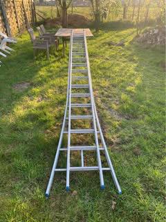 Alu ladder 2-delig, Bricolage & Construction, Échelles & Escaliers, Utilisé, Échelle, 4 mètres ou plus, Pliable ou rétractable/escamotable
