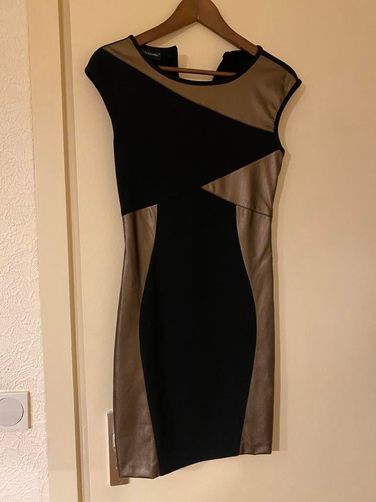 Zwart/bruin kleedje Astrid Brian, maat 36, Ophalen of Verzenden, Zo goed als nieuw, Maat 36 (S), Zwart