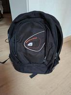 Grote zwarte rugzak met laptopvak, Gebruikt, 25 tot 40 cm, Ophalen of Verzenden, Waterdicht