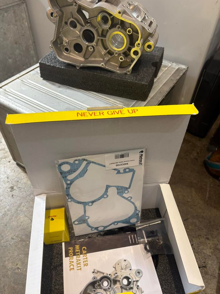 Pack carters metrakit pro race + kit malossi testa rossa100, Fietsen en Brommers, Brommers | Derbi, Ophalen of Verzenden, Zo goed als nieuw