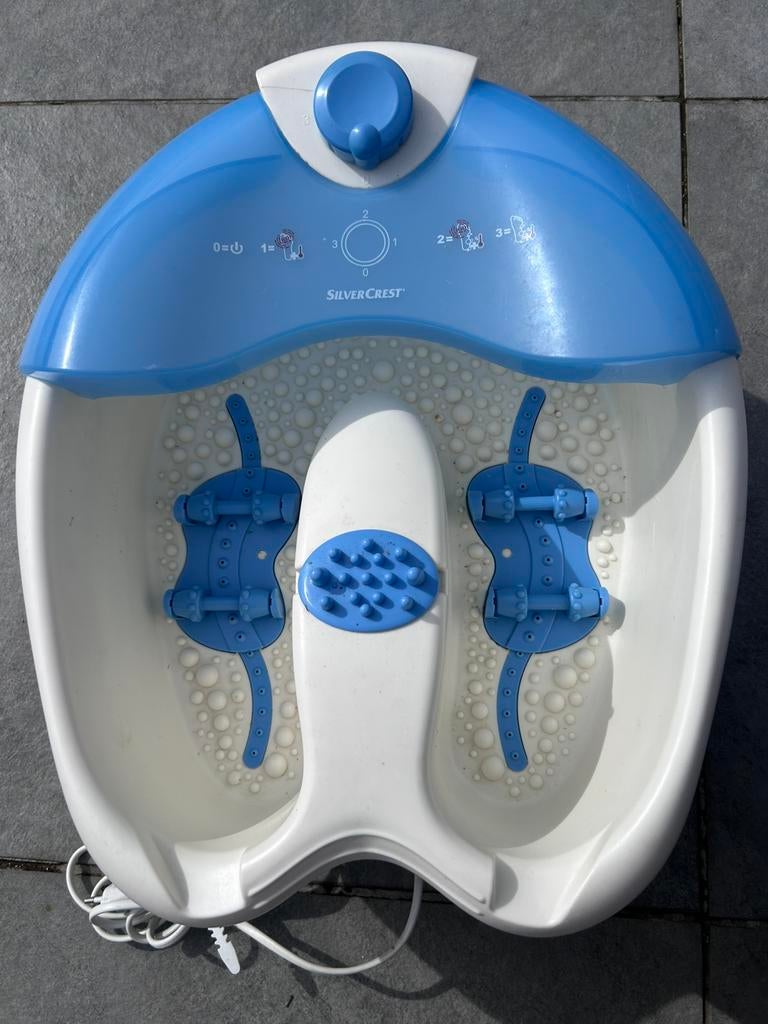 SilverCrest Voetmassagebad – Bubbel & Massage, Sport en Fitness, Massageproducten, Zo goed als nieuw, Ophalen