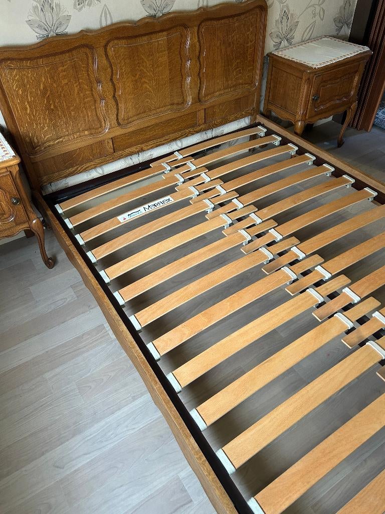 Chambre (lit double + tables de chevet + armoire + placard), Maison & Meubles, Enlèvement